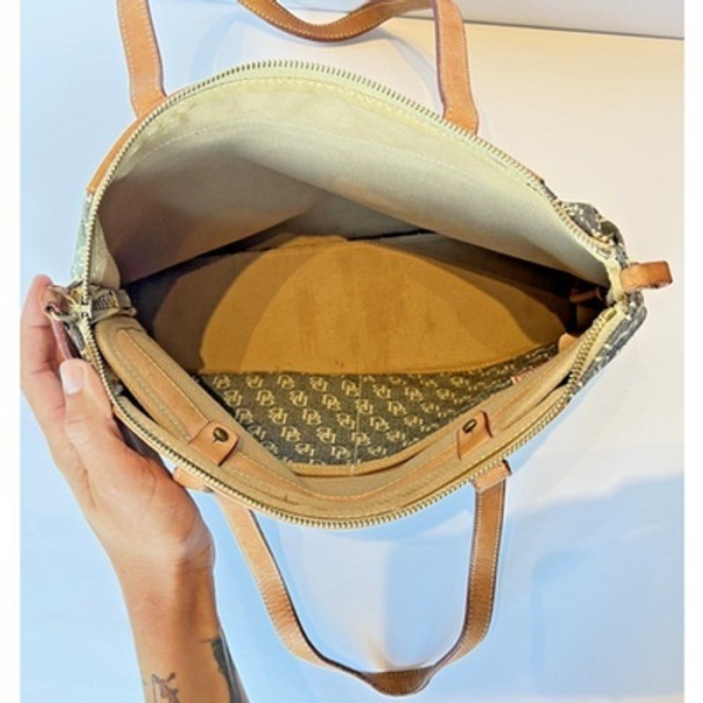Dooney & Bourke Monogram Canvas Tote Bag Blue Tan Leather Trim Vintage Y2K Boho - Picture 7 of 8